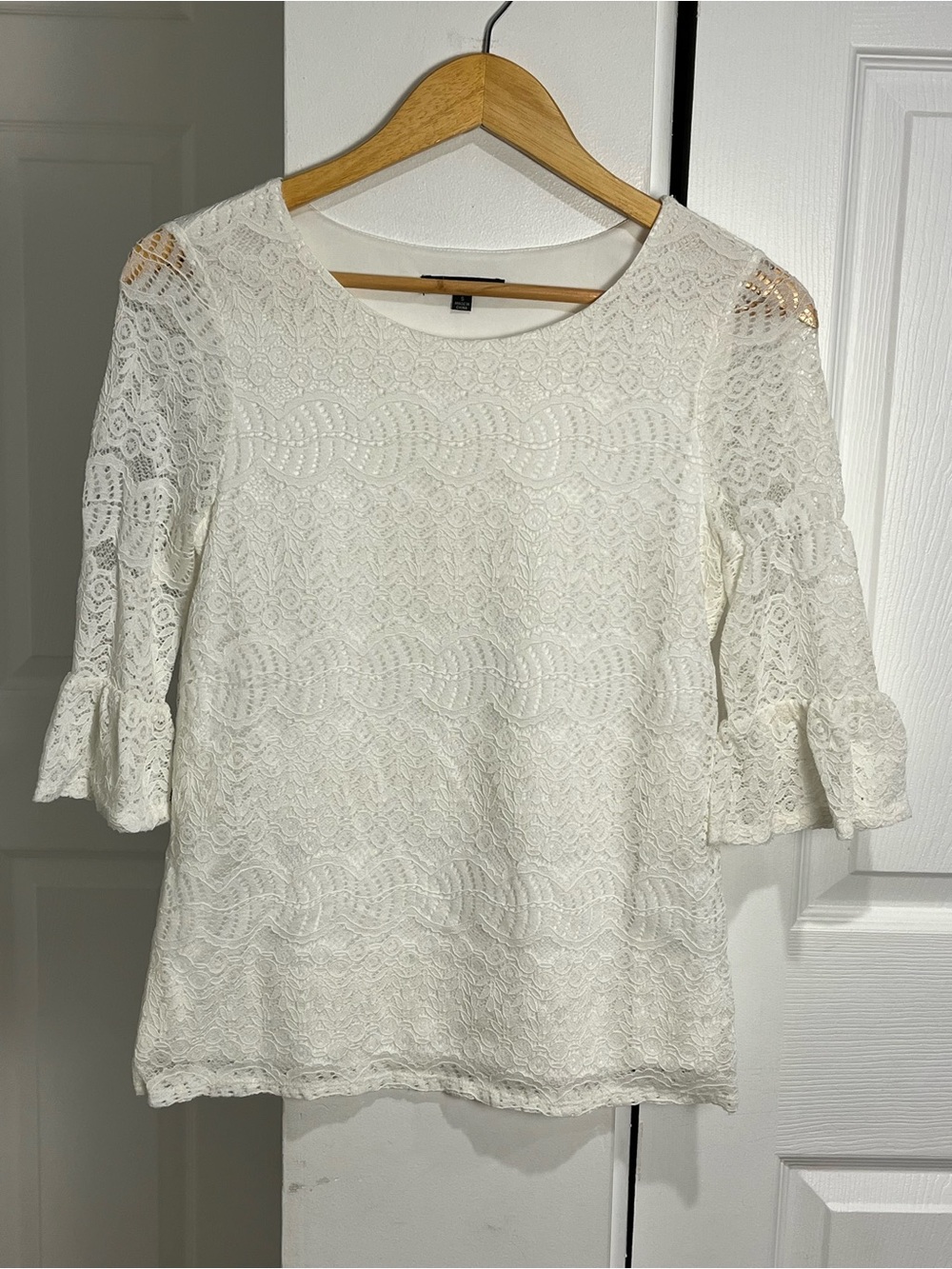 ADRIANNA PAPELL Women's Small Cream Lace Top 3/4 Flounce Sleeve Romantic Lined
